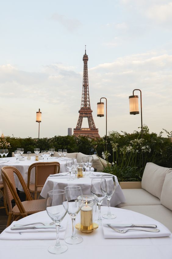 Trois adresses pour déjeuner à Paris